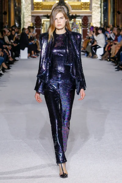 Look 52